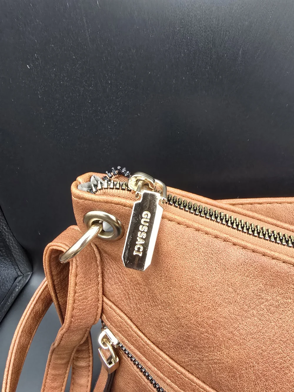 Gussaci tan crossbody